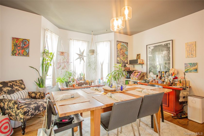Charming Beachside Two-Family Home in the Heart of Long Beach!! - photo 8