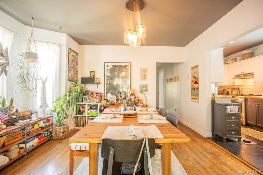Charming Beachside Two-Family Home in the Heart of Long Beach!! - photo 9