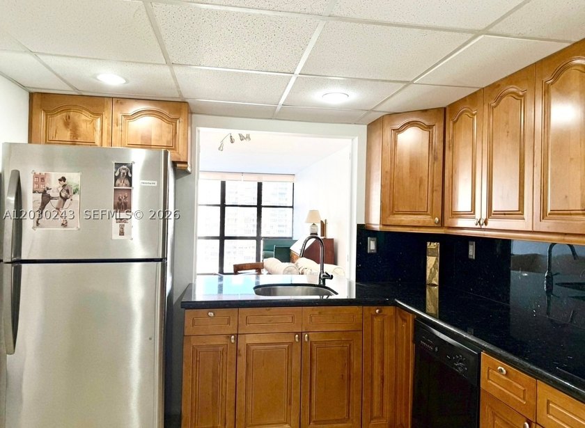 JUST REDUCED TO $460,000! Incredible value for this spacious - photo 11