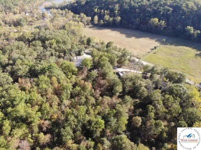 94 acres of Hunting Haven! Perfectly suited for the avid - photo 7