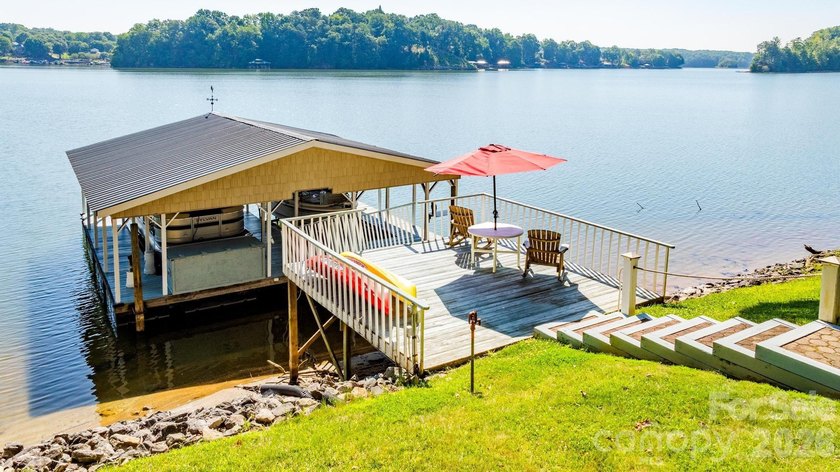 Experience lakefront living at its finest in this beautifully - photo 4