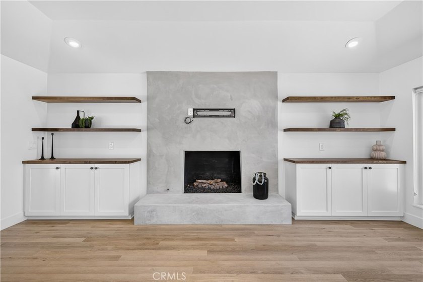 Beautifully reimagined with timeless style and thoughtful design - photo 17