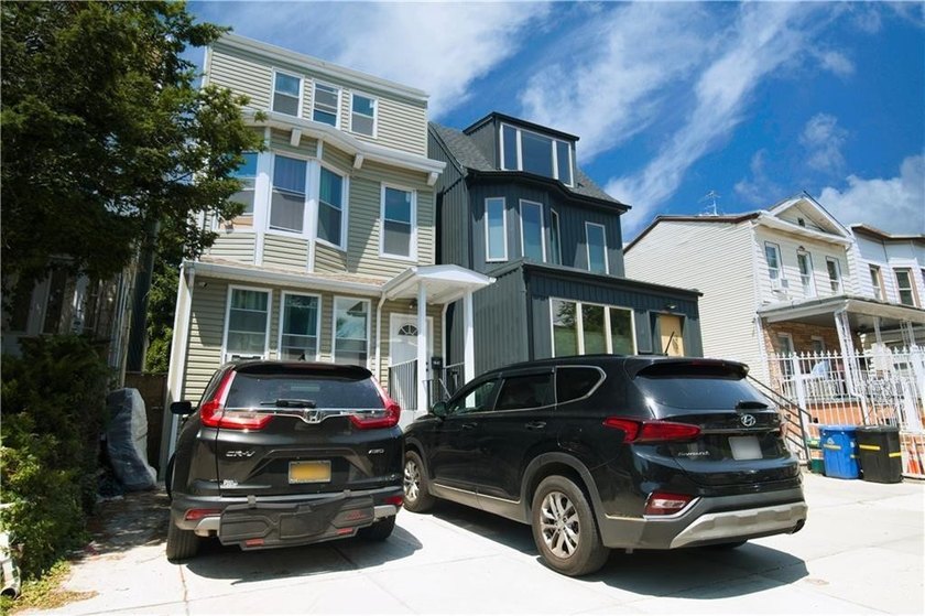 Don't miss this incredible opportunity to own a beautiful home - photo 2