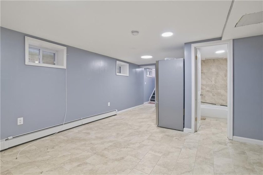 Don't miss this incredible opportunity to own a beautiful home - photo 5