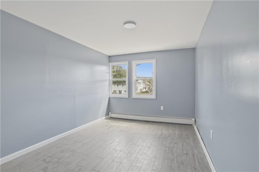 Don't miss this incredible opportunity to own a beautiful home - photo 8