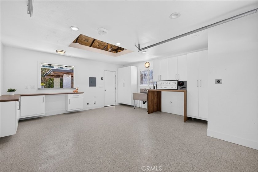 Beautifully reimagined with timeless style and thoughtful design - photo 41