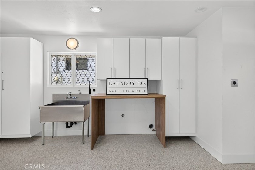 Beautifully reimagined with timeless style and thoughtful design - photo 42