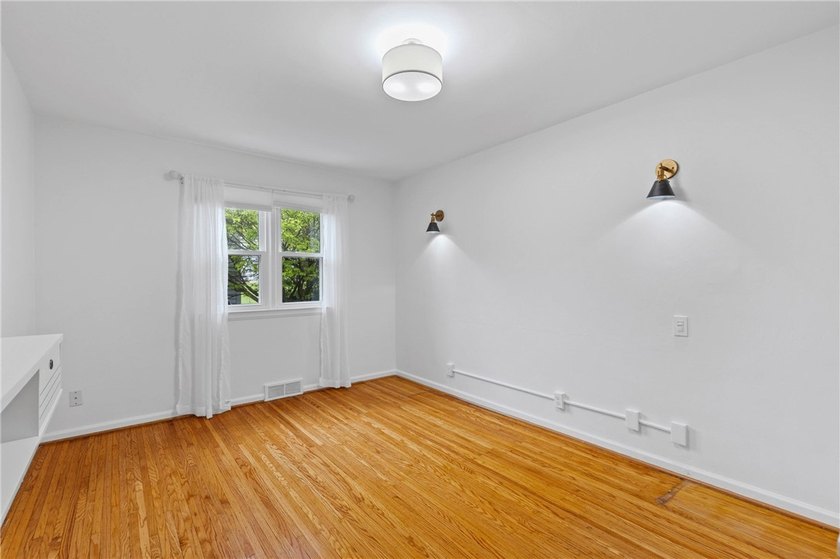 Some homes simply have it all - and 54 Paxton Road is exactly - photo 20