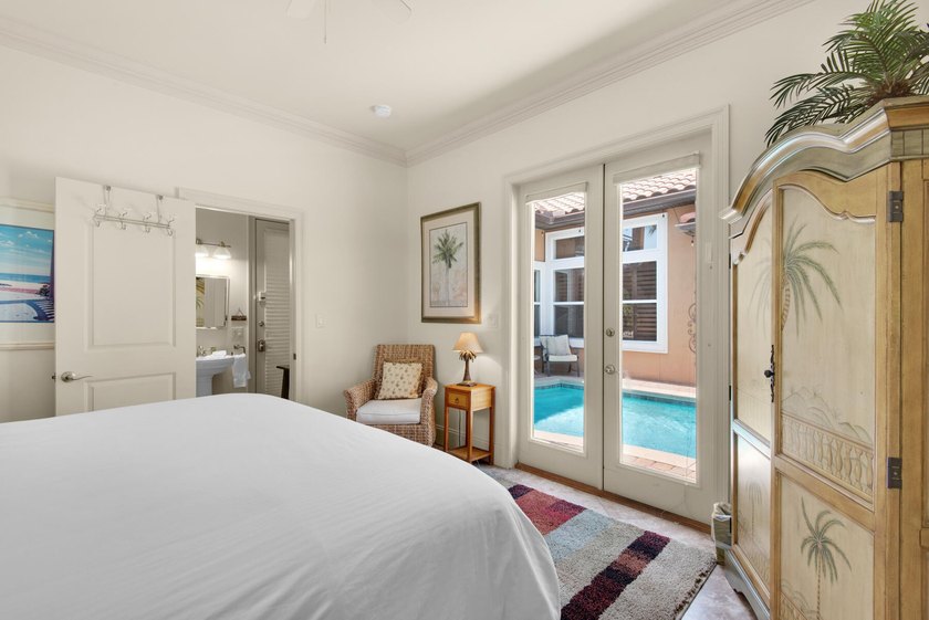 Beautiful Mediterranean home located in the sought after - photo 7