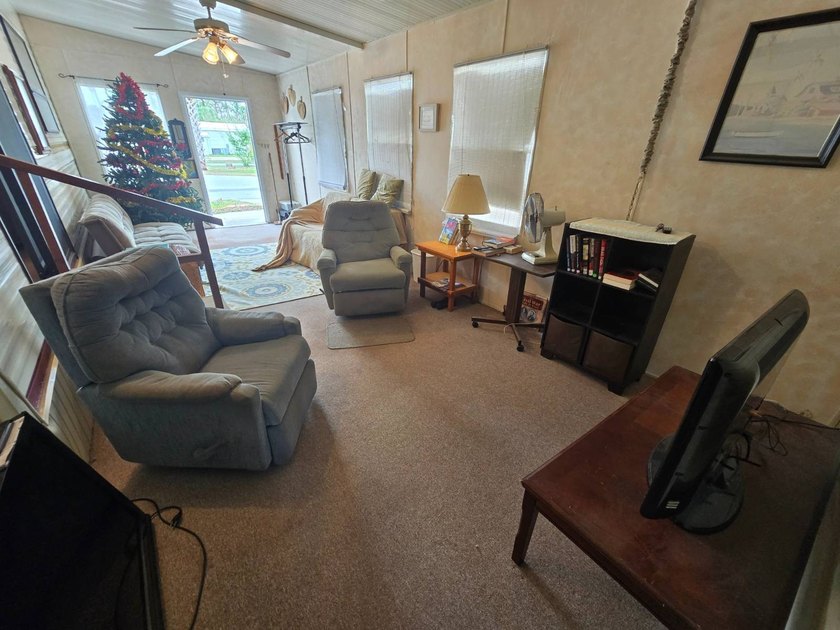 Welcome to this move-in-ready park model home nestled in - photo 5
