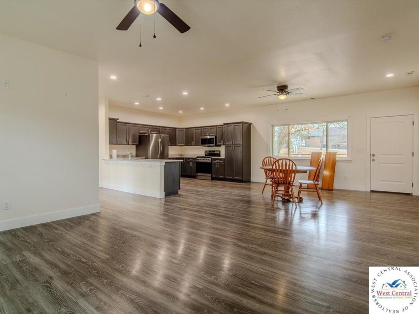 Built in 2024 and only two years old, this beautiful 3-bedroom - photo 6