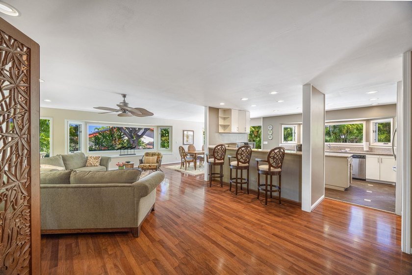 Welcome to 139 Waaula St, a stunning single-family home in the - photo 14