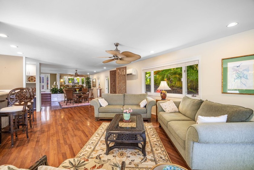 Welcome to 139 Waaula St, a stunning single-family home in the - photo 17