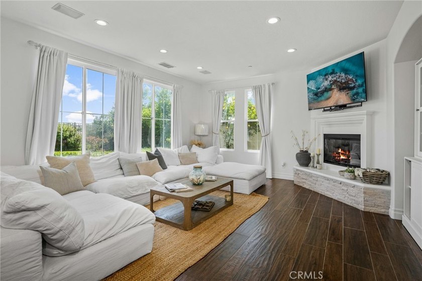 Exquisite Cantabria masterpiece with unparalleled privacy and - photo 9