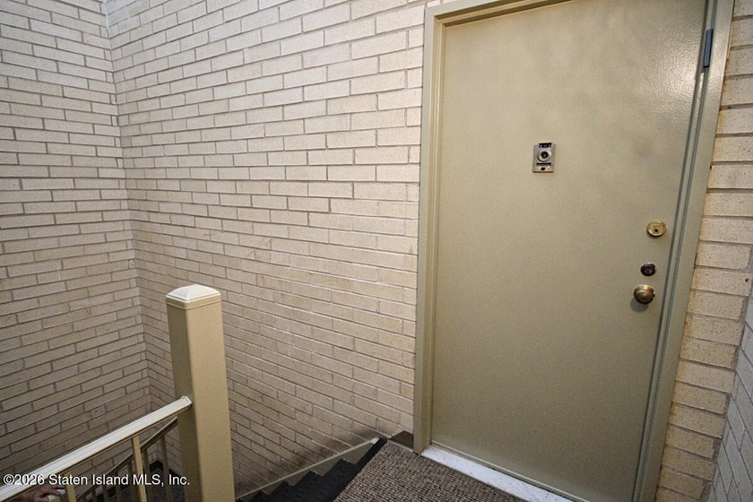 Welcome to 18 Windham Loop! Come see this well maintained 2 - photo 2