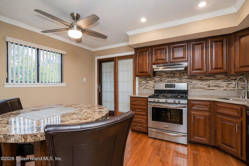 Welcome to 120 Ridgewood Avenue, a spacious semi-attached home - photo 10