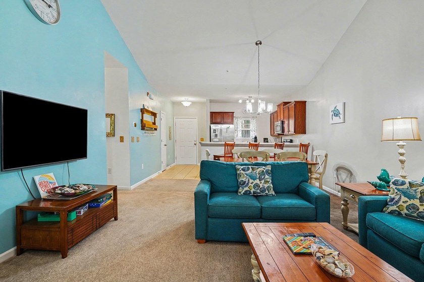 Welcome to this beautifully furnished third-floor condo located - photo 7