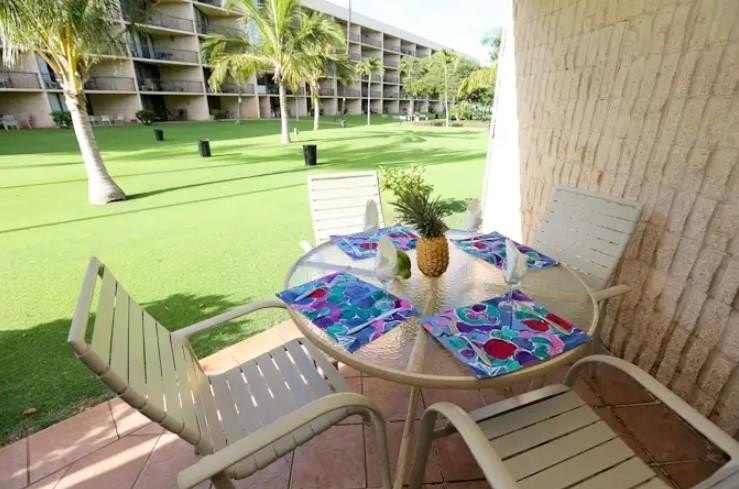 This beautifully updated 1 bedroom, 2 bathroom condo is ground - photo 24