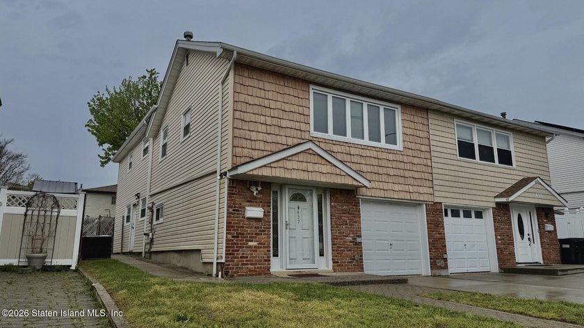 WELCOME TO THIS EXTRA LARGE 22X53 HI-RANCH A 1 FAMILY SEMI 4 - photo 3