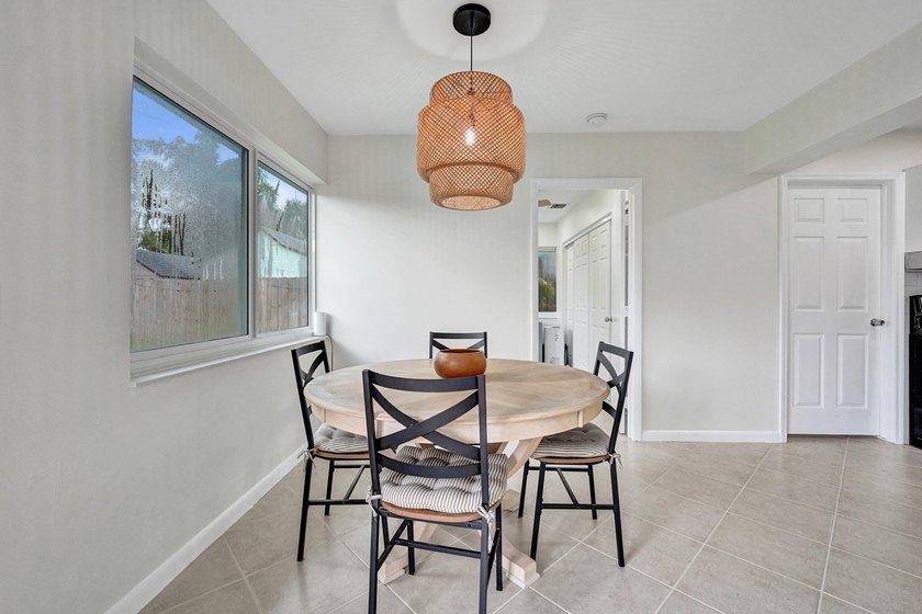 Beautifully maintained 3-bedroom, 2-bath home in highly - photo 17
