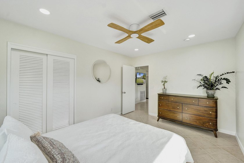 Beautifully maintained 3-bedroom, 2-bath home in highly - photo 23