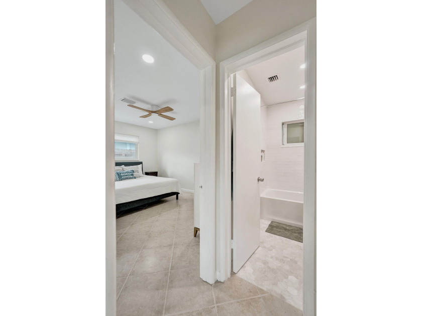 Beautifully maintained 3-bedroom, 2-bath home in highly - photo 24