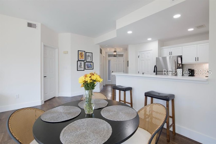 Panoramic Skull Creek and Intracoastal views highlight this - photo 8