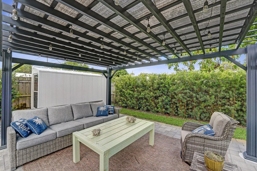 Beautifully maintained 3-bedroom, 2-bath home in highly - photo 44