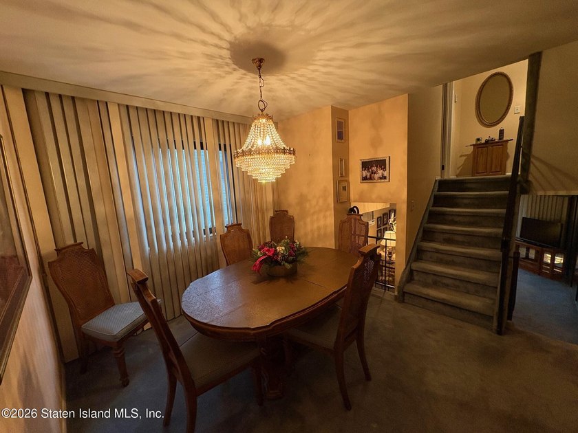 Charming residence situated on a peaceful block in the heart of - photo 6