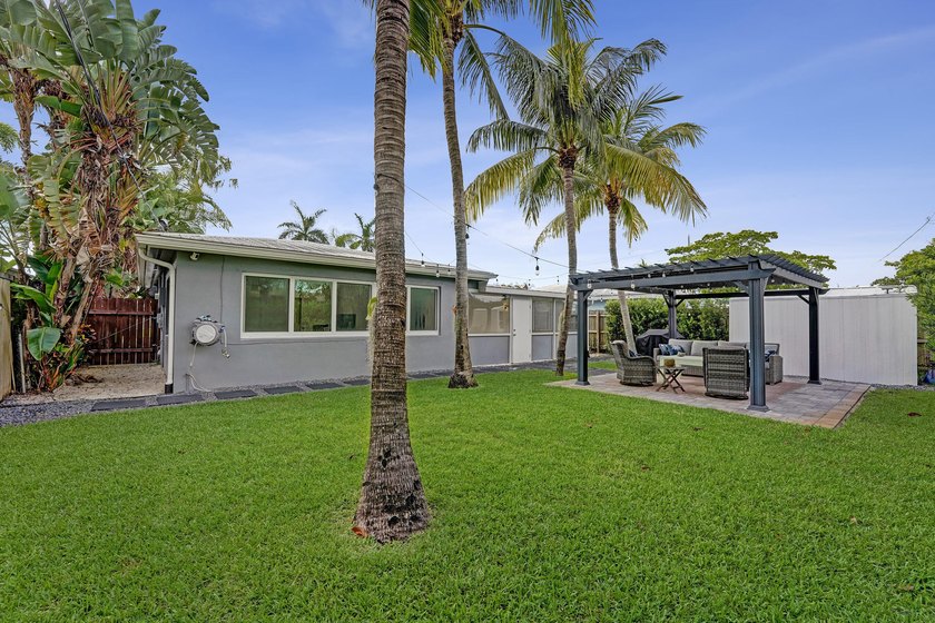 Beautifully maintained 3-bedroom, 2-bath home in highly - photo 50