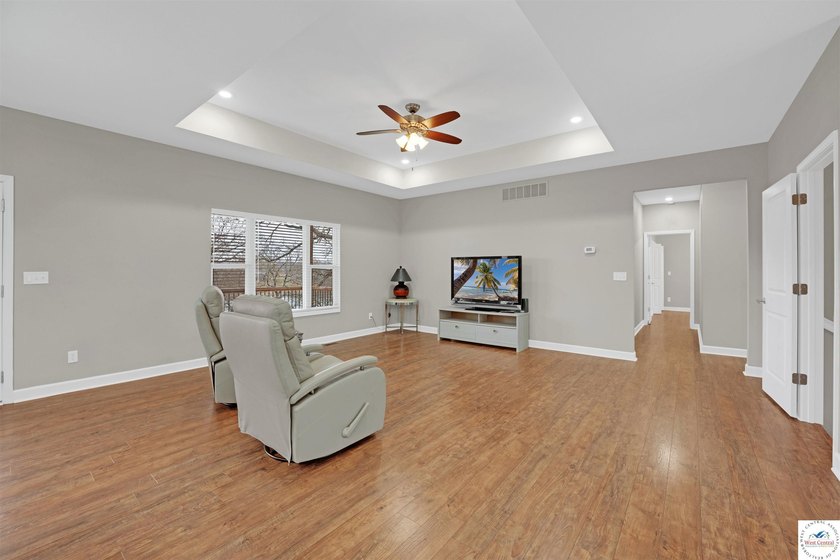 This expansive home in Warsaw, MO. Near Truman Lake and Lake of - photo 6