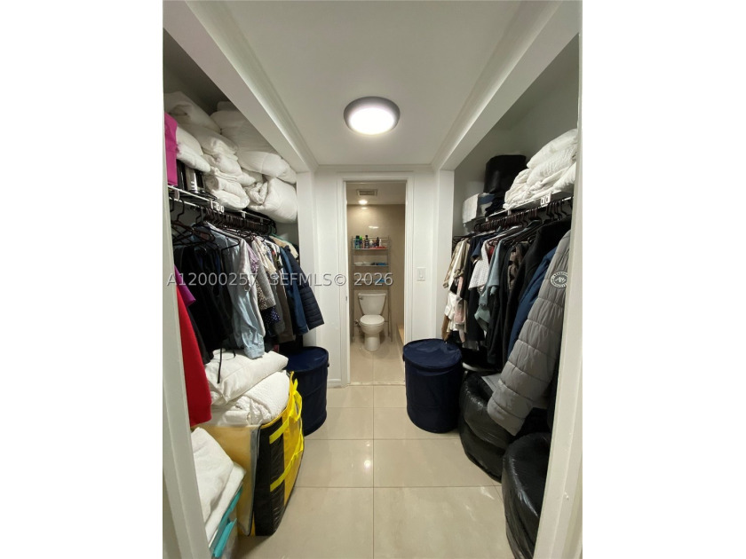 FOR SEASONED INVESTORS ONLY!! RENTED TO GREAT TENANTS @ $2 - photo 15