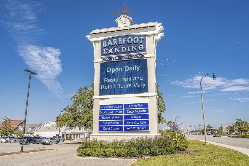 Beautifully maintained condo located in the highly sought-after - photo 20