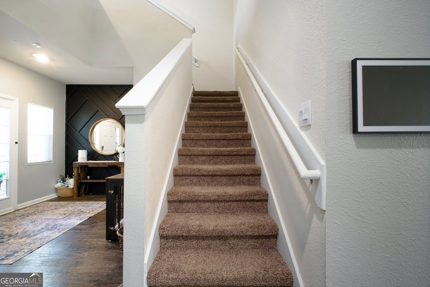 Welcome home to this beautifully maintained two-story residence - photo 8