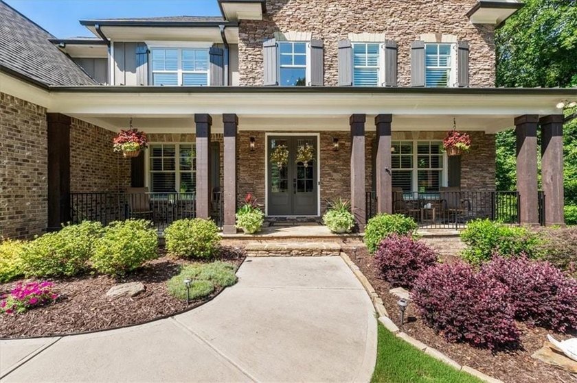 Beautiful, almost-new traditional home in Canton's sought-after - photo 2