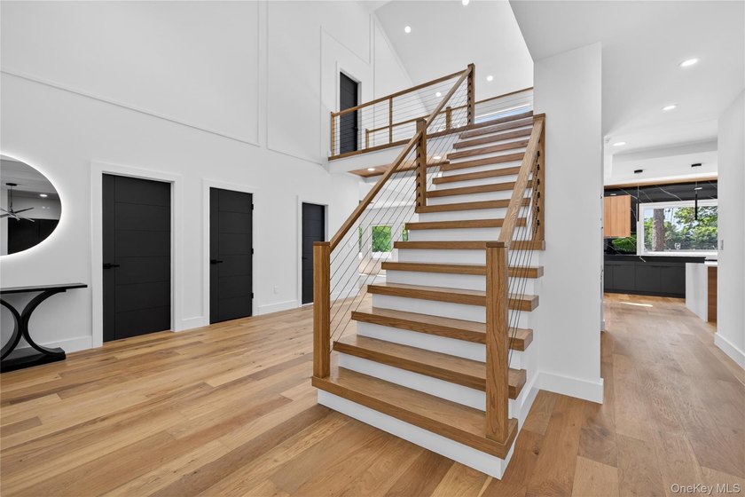Welcome to this truly one-of-a-kind brand-new modern farmhouse - photo 4