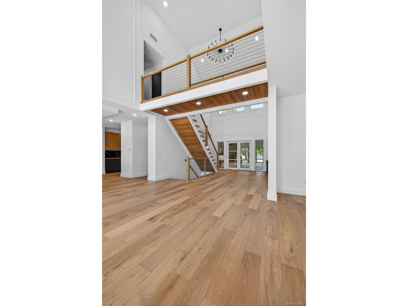 Welcome to this truly one-of-a-kind brand-new modern farmhouse - photo 9