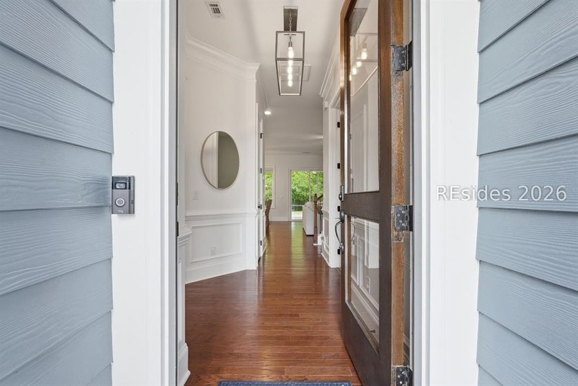 BEST DEAL IN HAMPTON LAKE! PRICED TO SELL! Experience refined - photo 6