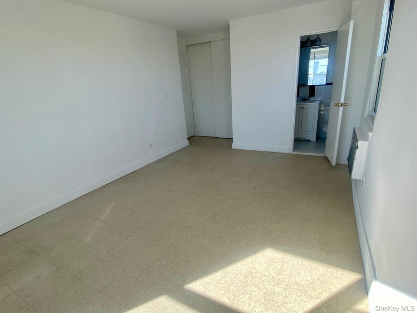 Experience elevated city living in this beautiful top-floor - photo 16