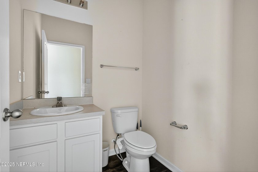PRICE IMPROVEMENT!!!! ' Bank Approved Price' Short sale! Welcome - photo 4
