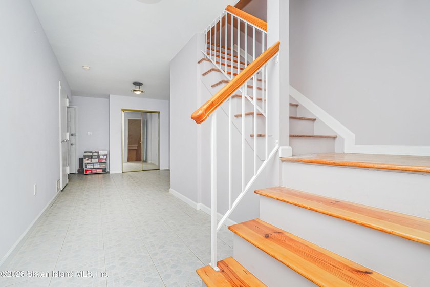 Welcome to 17 Sable Loop, a beautifully renovated 2 bedroom - photo 3