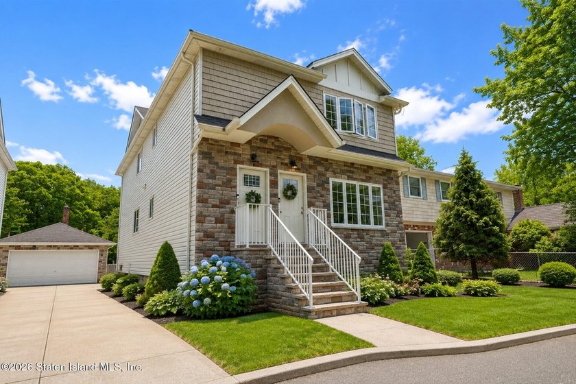 Welcome to 172 Mac Gregor Street, a legal two-family detached - photo 2