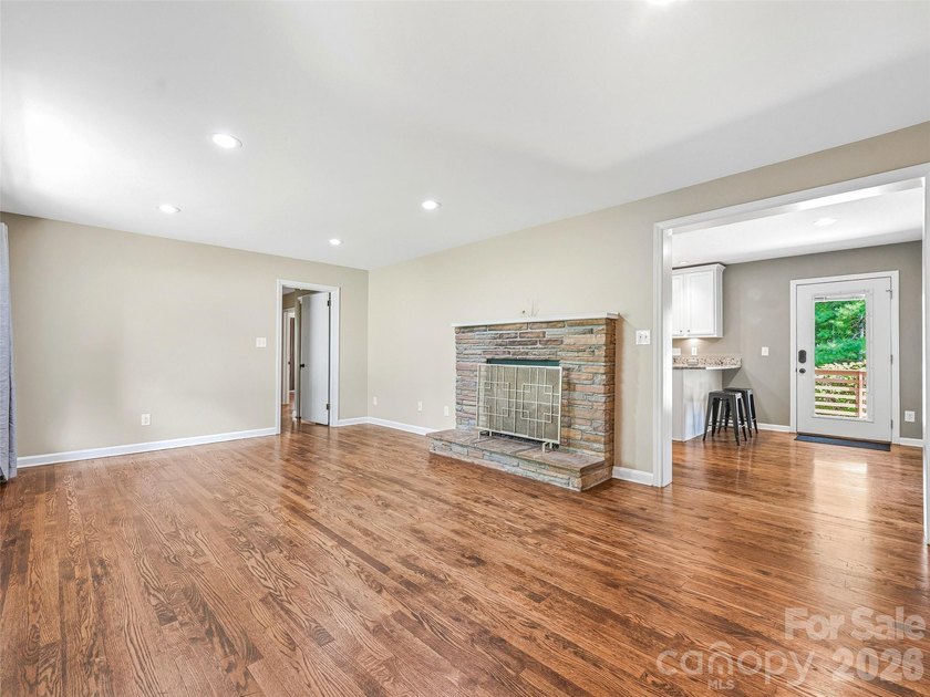 Nestled in the coveted Beverly Hills neighborhood just east of - photo 6