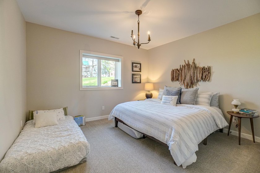 Exceptional 6BR/4BA/3Car Waterfront Custom Built 2018 on Tainter - photo 28