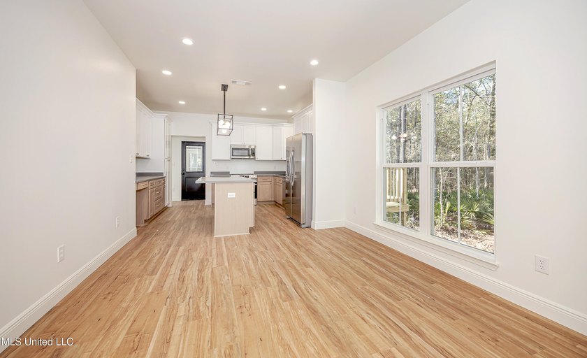 Welcome home to this beautiful new construction in Ocean - photo 15