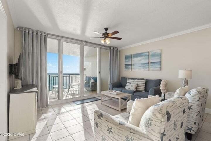 laundry, and owners' closet. This stylish beach haven boasts - photo 5