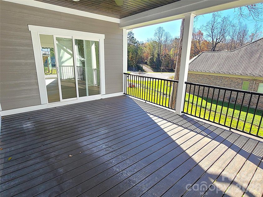 Another opportunity in Hutton Estate! This new construction home - photo 46