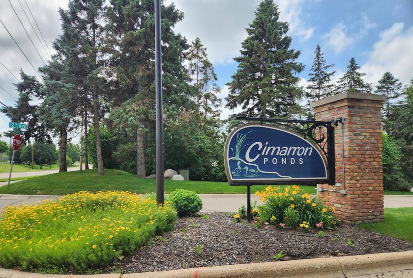 Welcome to Cimarron Ponds, and the Kingwood one-level townhome - photo 5