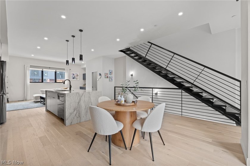 This is your opportunity to own one of Ohio City's most refined - photo 22