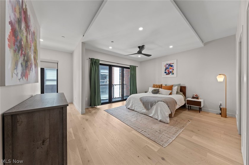This is your opportunity to own one of Ohio City's most refined - photo 24